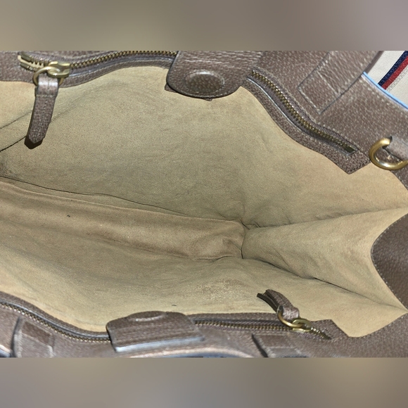 Gucci GG Supreme Bengal Tiger Tote Bag with Crossbody Strap - Picture 5 of 12